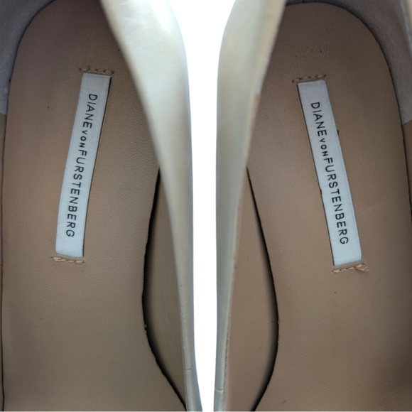 Diane Von Furstenberg High Heels Shoes Nude Beige Smooth Leather Women's 9.5 - Picture 10 of 12